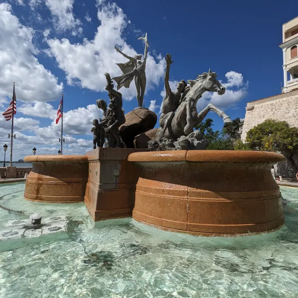 Fountain Raíces