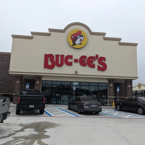 Buc-ee's storefront